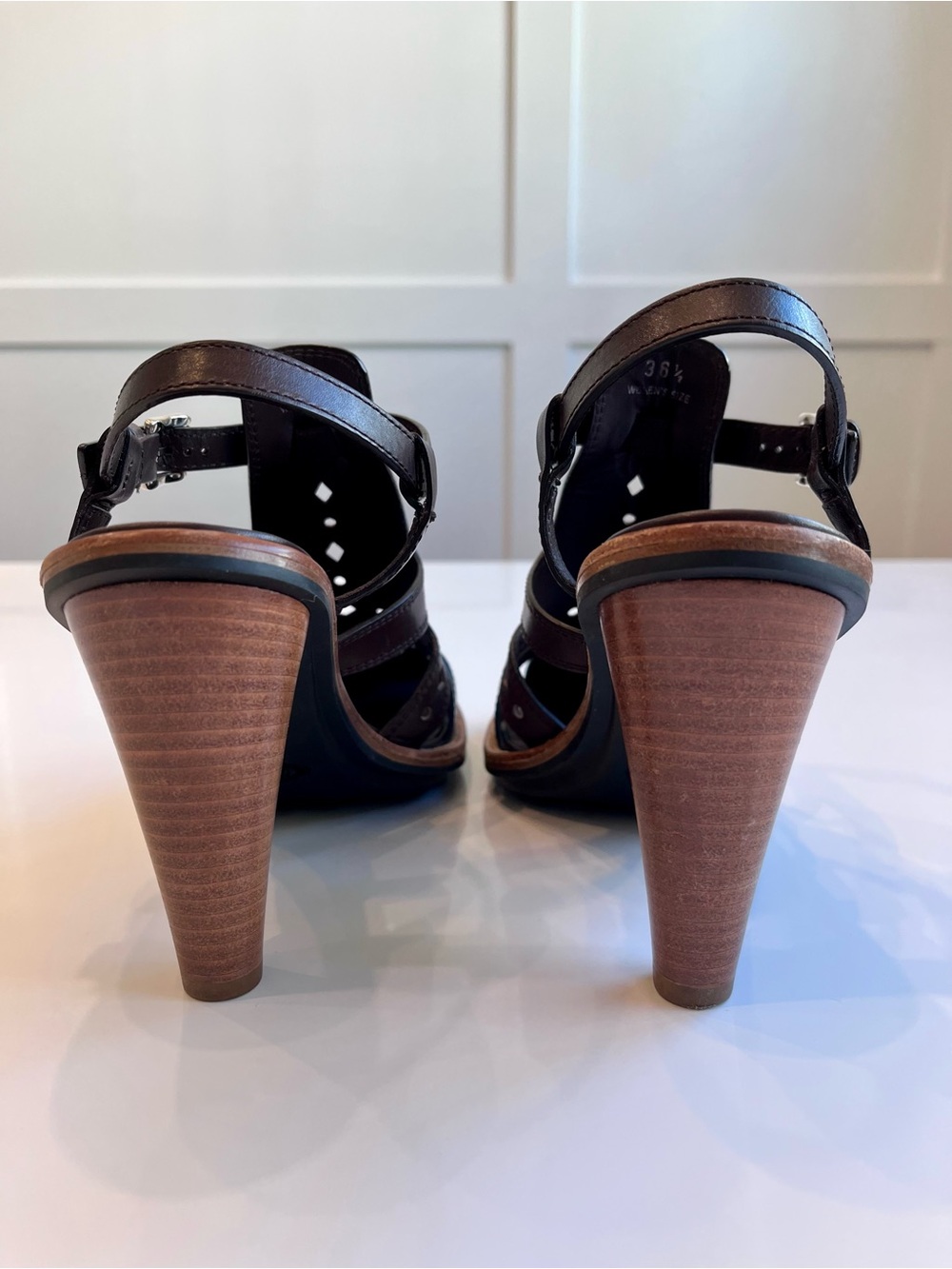 TOD’S Dark Chocolate Brown Leather Cone-Heel Sandals - Picture 6 of 7